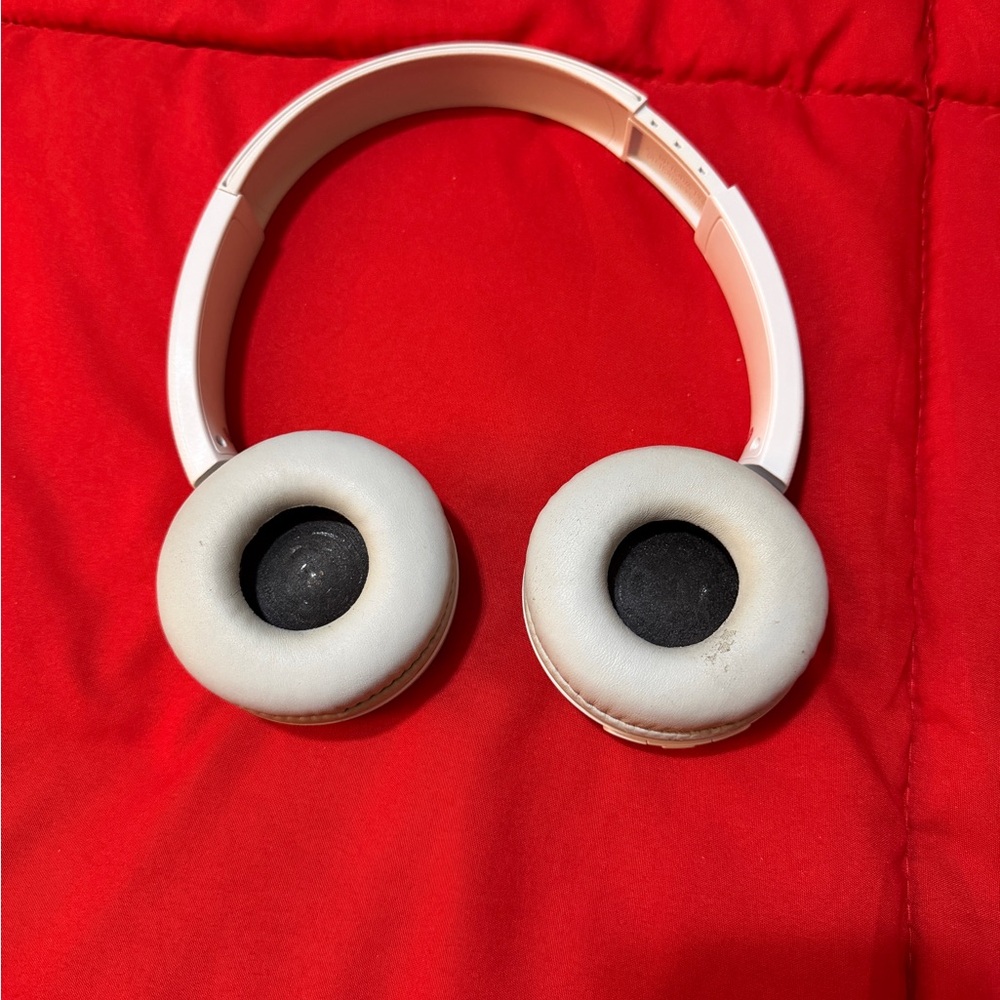 Sony White Wireless Headphones - Picture 2 of 2